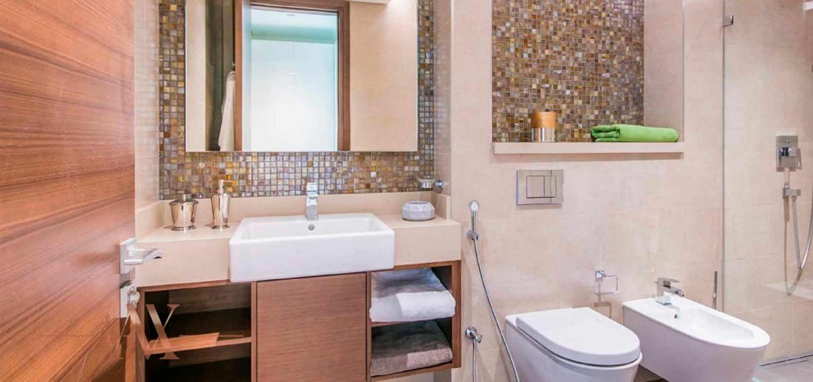 Appartamento in vendita a Dubai, EAU, 1 camera da letto, 79 mq, №. 2026 – foto 2