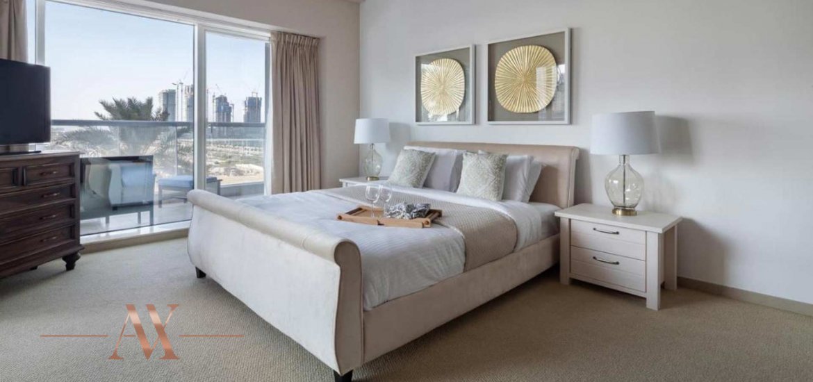 Apartment in Dubai Marina, Dubai, UAE, 2 bedrooms, 228 sq.m. No. 2203 - 1