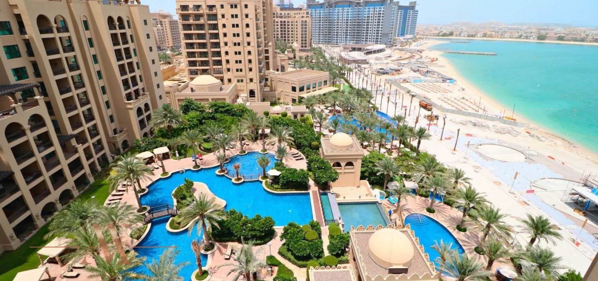 Apartment in Palm Jumeirah, Dubai, UAE, 1 bedroom, 119 sq.m. No. 2053 - 2