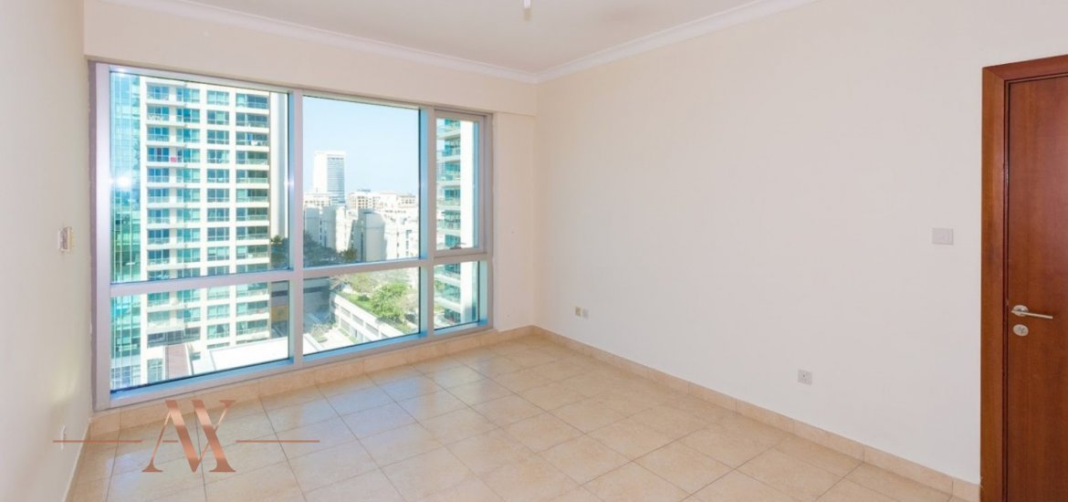 Apartment in The Views, Dubai, UAE, 1 bedroom, 68 sq.m. No. 2034 - 1