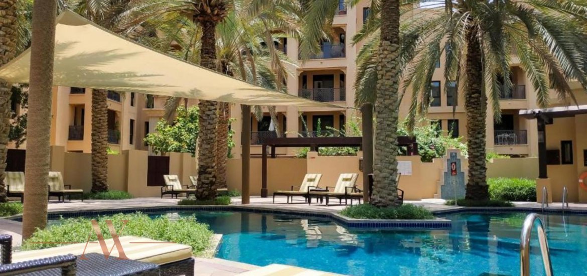 Apartment for sale in Old Town, Dubai, UAE 1 bedroom, 79 sq.m. No. 2012 - photo 2