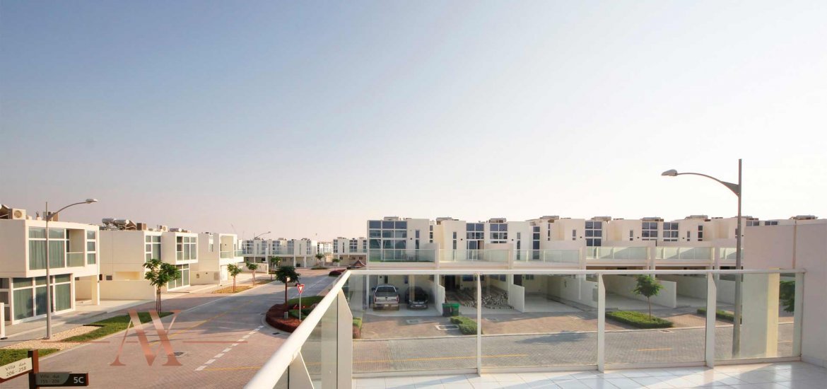 Villa for sale in DAMAC Hills, Dubai, UAE 3 bedrooms, 225 sq.m. No. 2107 - photo 2