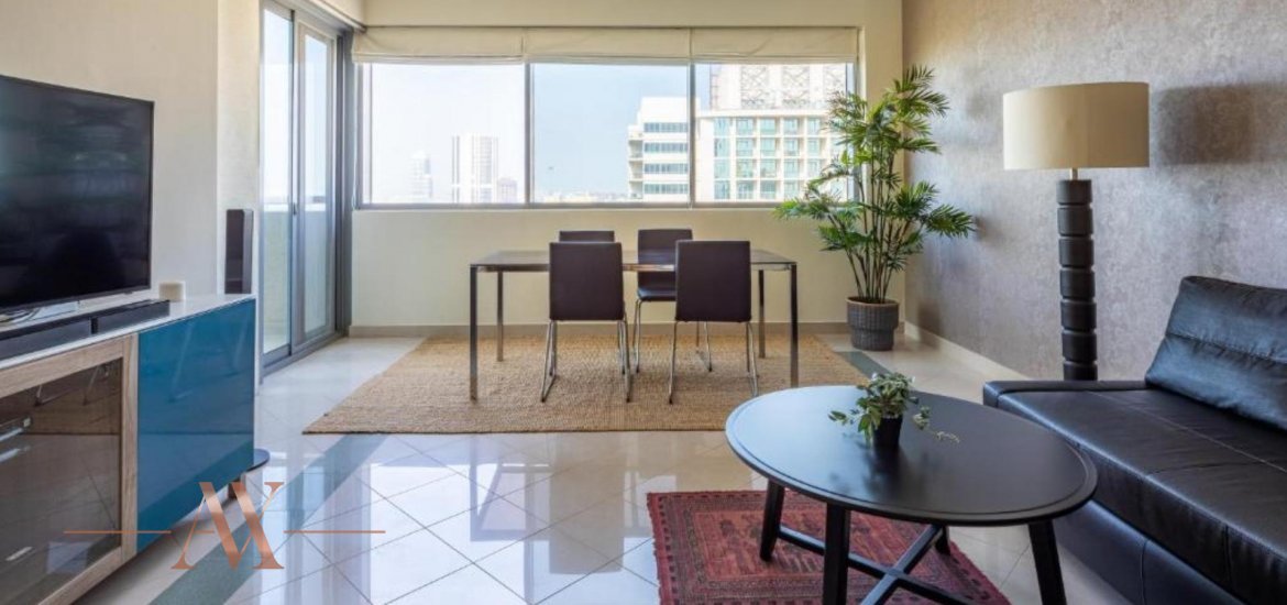 Apartment in The Views, Dubai, UAE, 2 bedrooms, 152 sq.m. No. 2050 - 1
