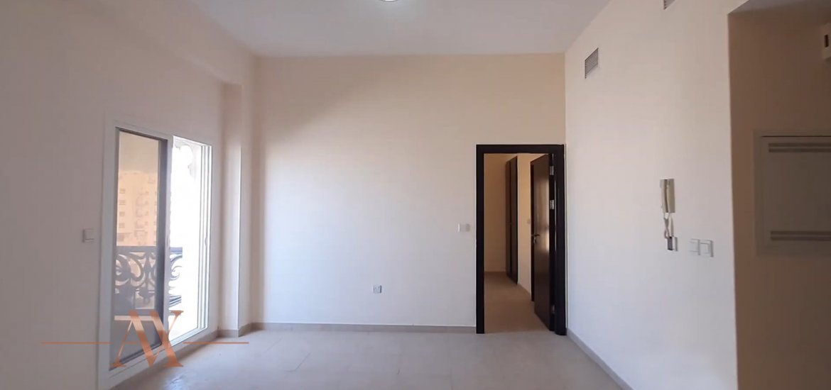 Apartment for sale in Remraam, Dubai, UAE 2 bedrooms, 139 sq.m. No. 1592 - photo 5