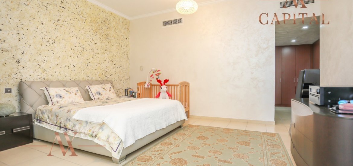 Apartment in Jumeirah Beach Residence, Dubai, UAE, 4 bedrooms, 251.5 sq.m. No. 68 - 13
