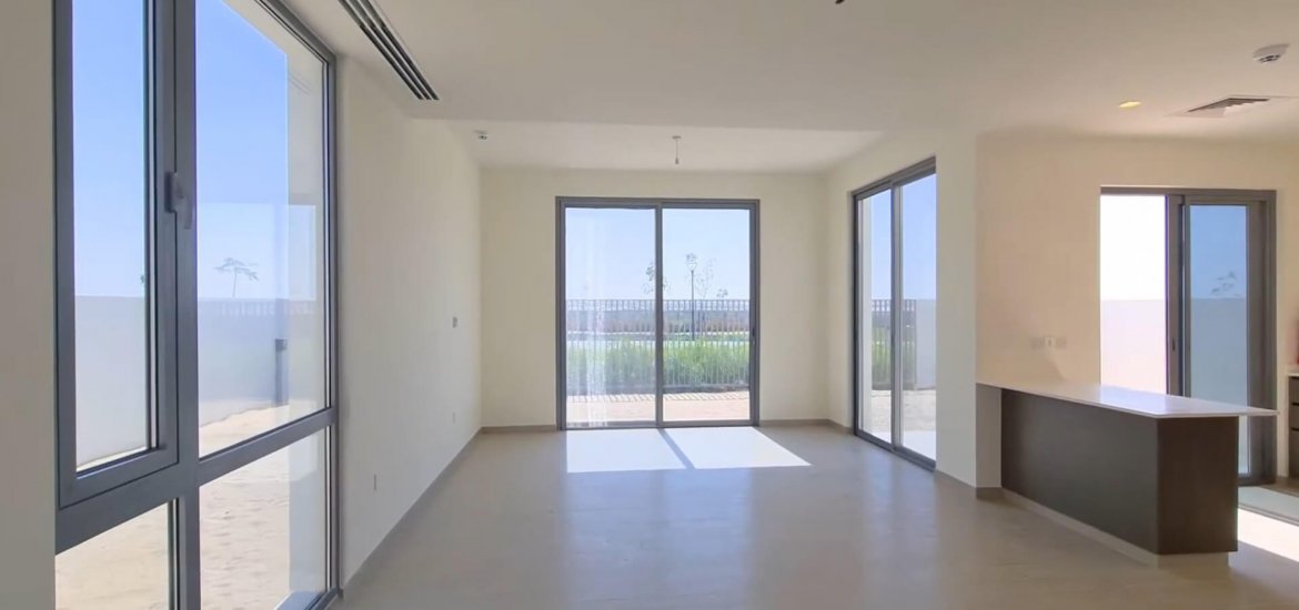 Villa for sale in Emaar South, Dubai, UAE 3 bedrooms, 261 sq.m. No. 3276 - photo 3