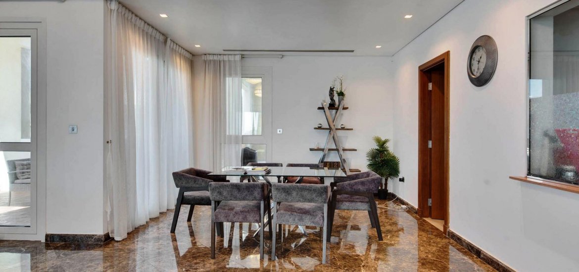 Apartment for sale in Palm Jumeirah, Dubai, UAE 2 bedrooms, 161 sq.m. No. 3762 - photo 1
