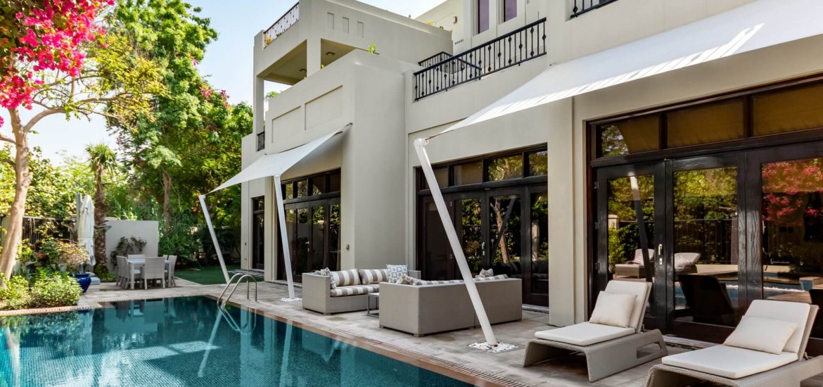 Villa for sale in Al Barari, Dubai, UAE 4 bedrooms, 445 sq.m. No. 4369 - photo 1