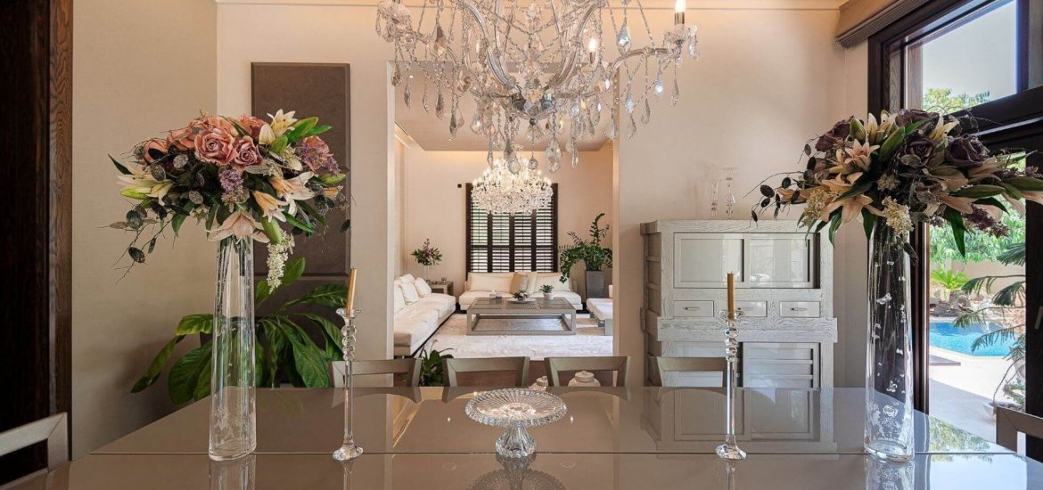 Villa for sale in Al Barari, Dubai, UAE 4 bedrooms, 445 sq.m. No. 4369 - photo 2