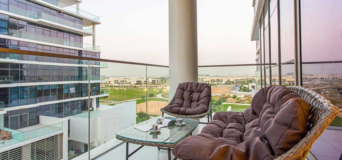 Apartment for sale in DAMAC Hills, Dubai, UAE 1 bedroom, 76 sq.m. No. 4863 - photo 1